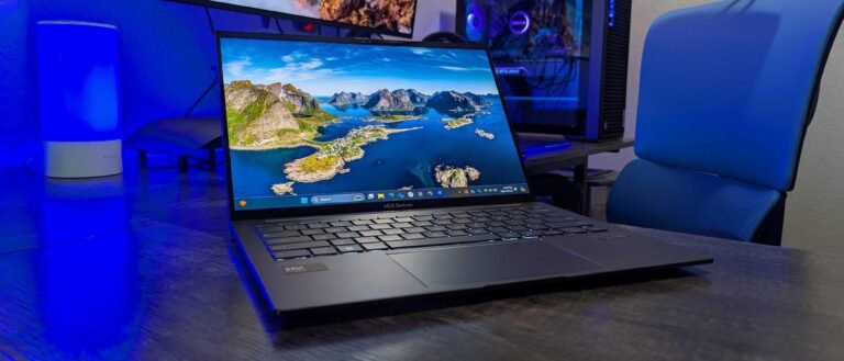 Asus Zenbook 14 OLED Touch (UM3406) Review 2025